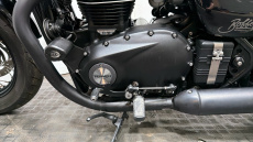 Triumph Bonneville Bobber Black